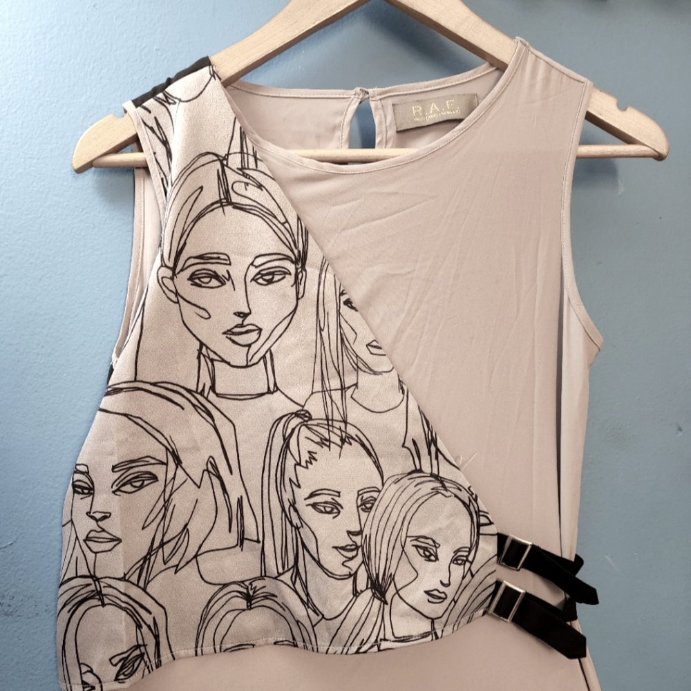 Plains & Prints Printed Sleeveless Top